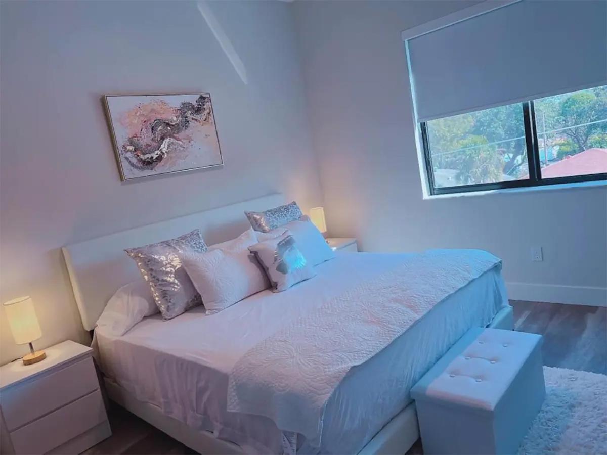 Lux Property Great For 1 To 8 Guests-Family Trip ,5Beds 2Rooms Staycation With Gym And Ev, Proximity To Downtown And Beaches Уест Палм Бийч Екстериор снимка